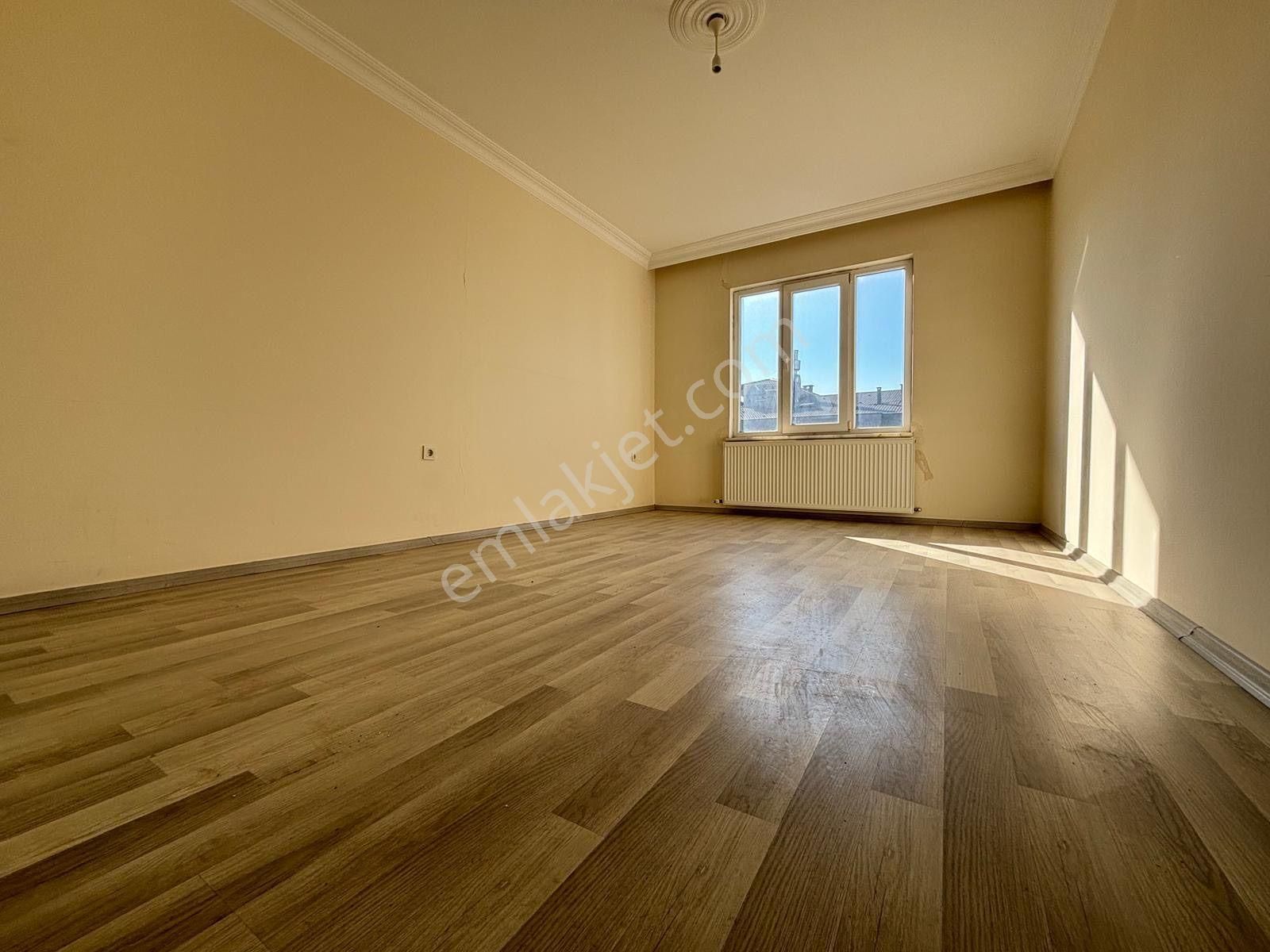 Mera Emlaktan Burhaniye Merkezde Asansörlü 3+1 K.otoparklı Daire - Görsel 22