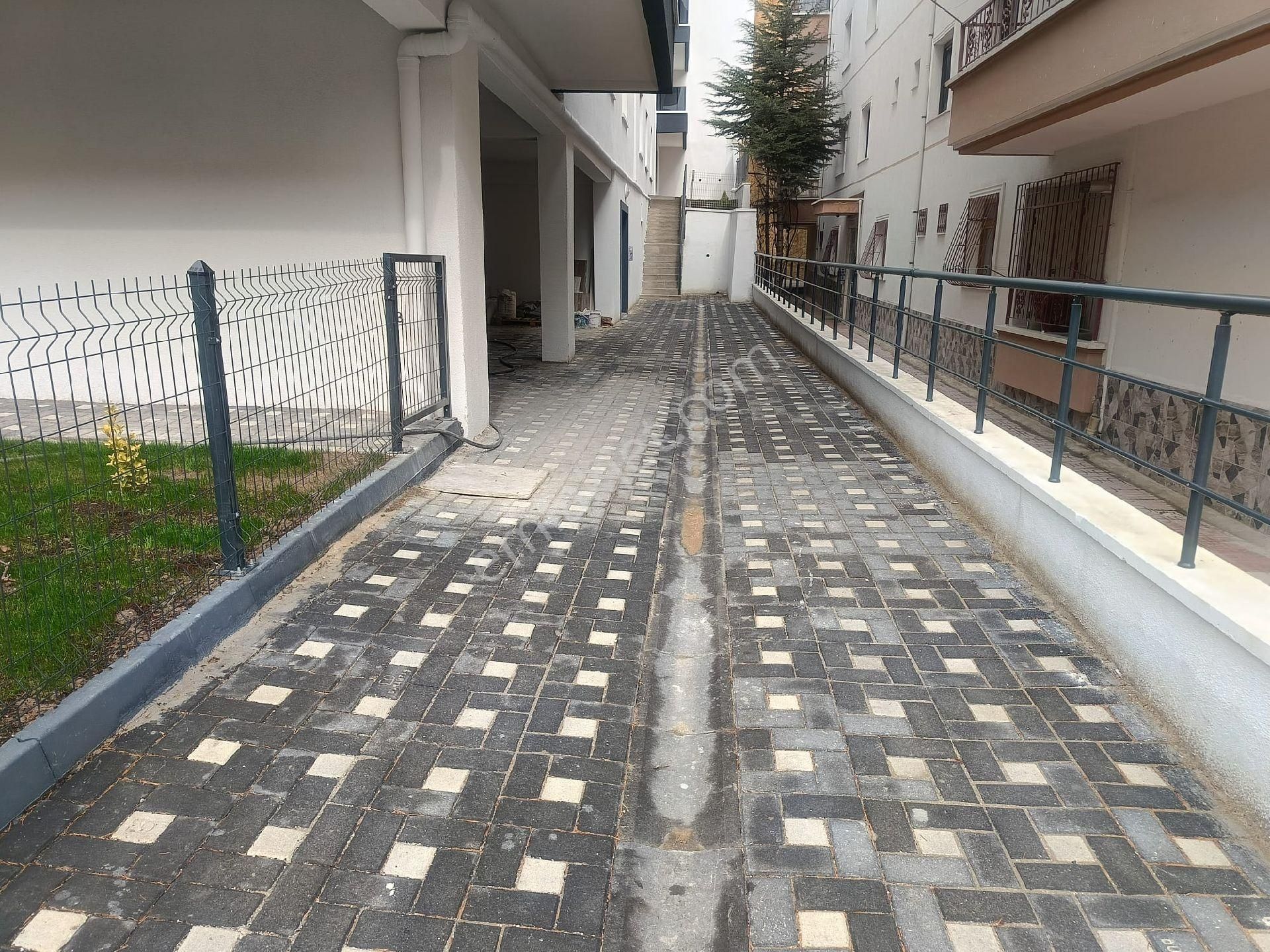 Keçiören Bağlarbaşı Sıfır 3+1 Daire - Görsel 28