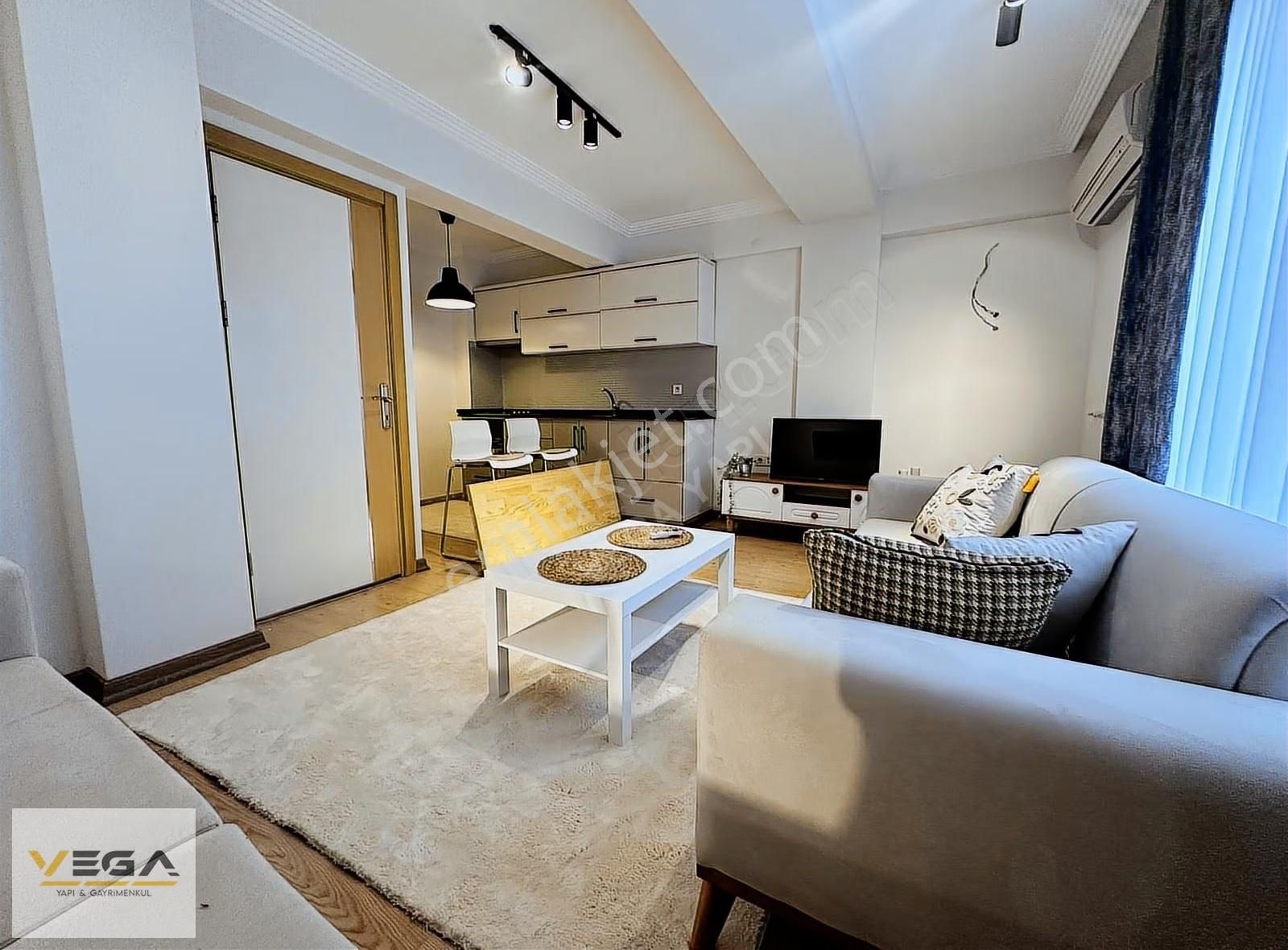 Hasanağa Arkası Çift Cephe Konsept Eşyalı Kiralık 1+1 Daire