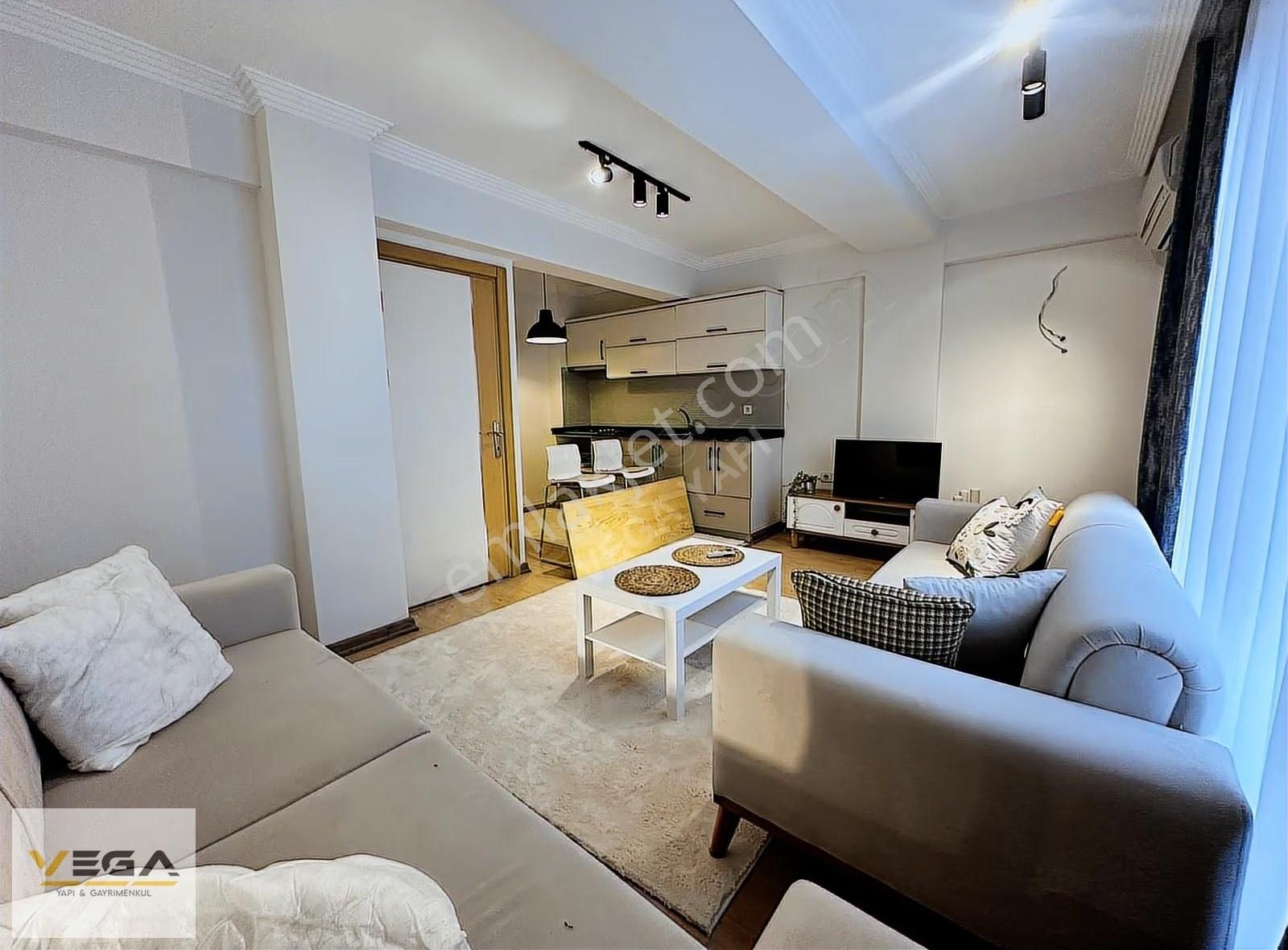 Hasanağa Arkası Çift Cephe Konsept Eşyalı Kiralık 1+1 Daire - Görsel 2