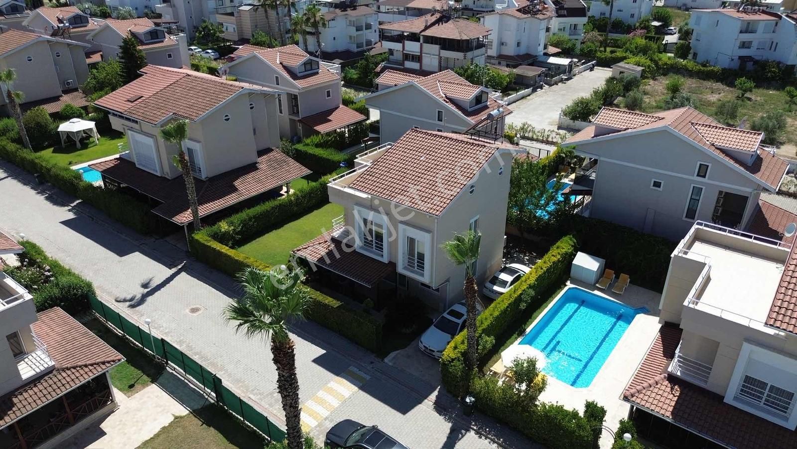 Ekşioğlu Paradise Town Sitesinde Mğçüstakil Satılık Villa - Görsel 3