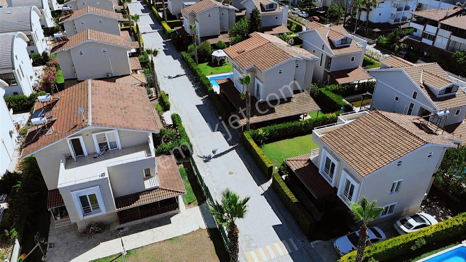 Ekşioğlu Paradise Town Sitesinde Müstakil Satılık Villa - Görsel 12