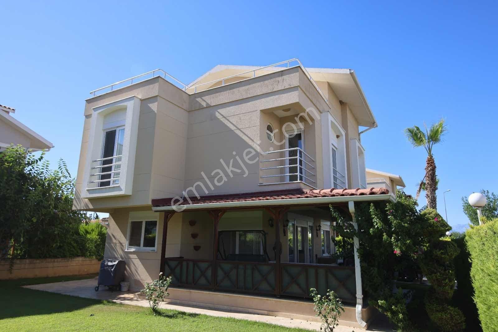 Ekşioğlu Paradise Town Sitesinde Mğçüstakil Satılık Villa - Görsel 6