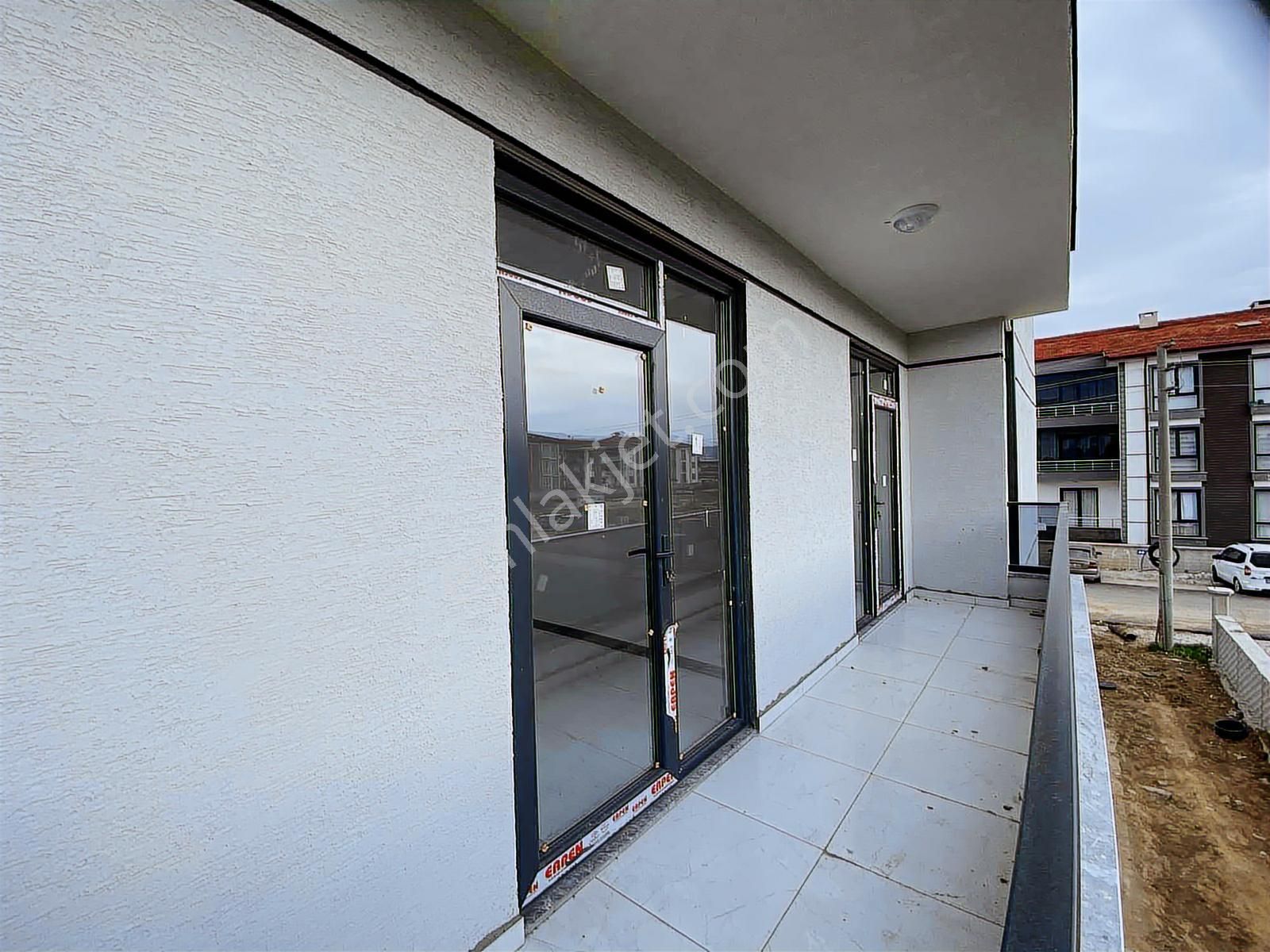 Ayhan Hepdiker Den Arifiye Fatih 127m2 3+1 Yerden Isıtma Ara Kat - Görsel 15