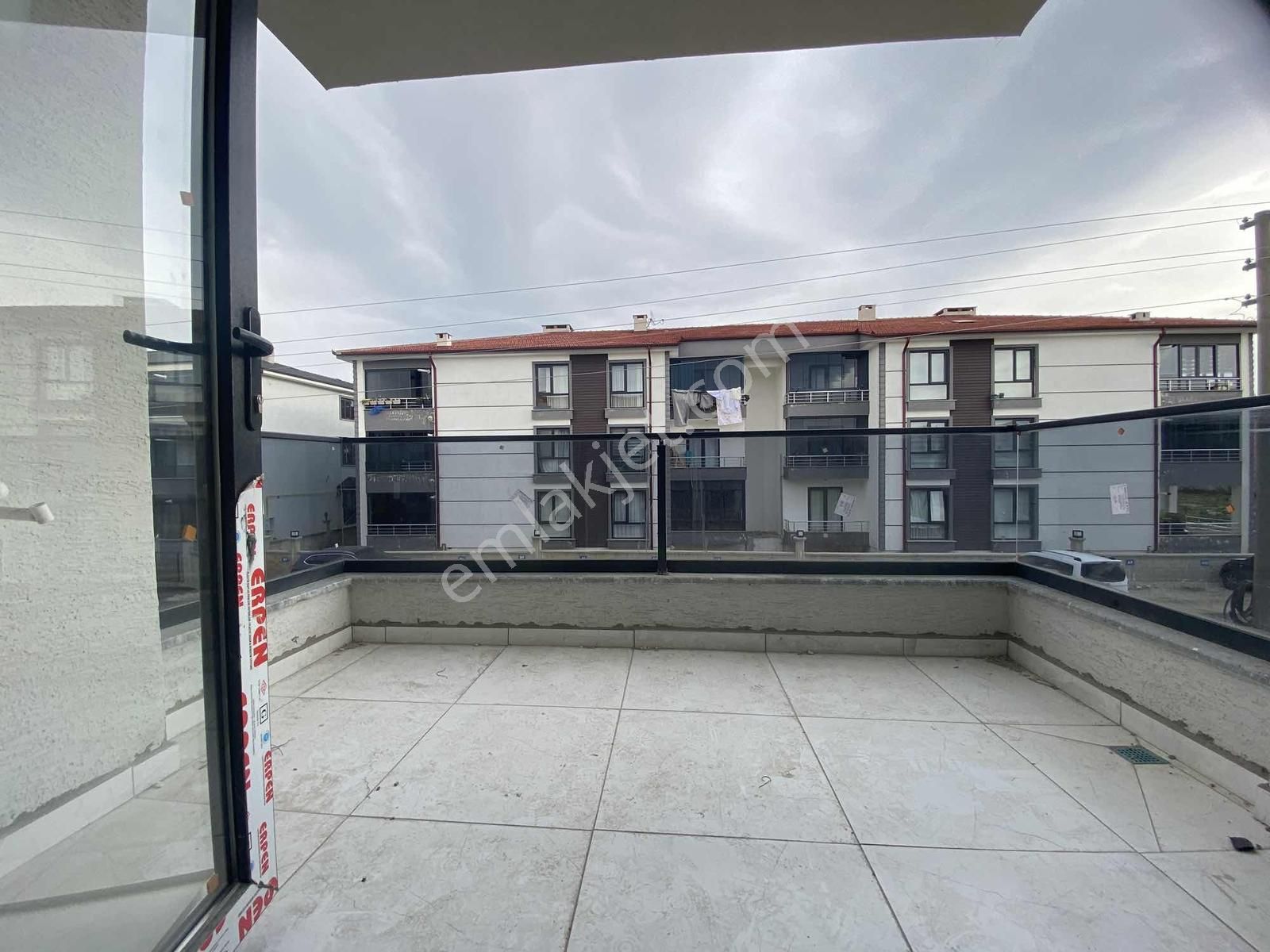 Ayhan Hepdiker Den Arifiye Fatih 127m2 3+1 Yerden Isıtma Ara Kat - Görsel 4