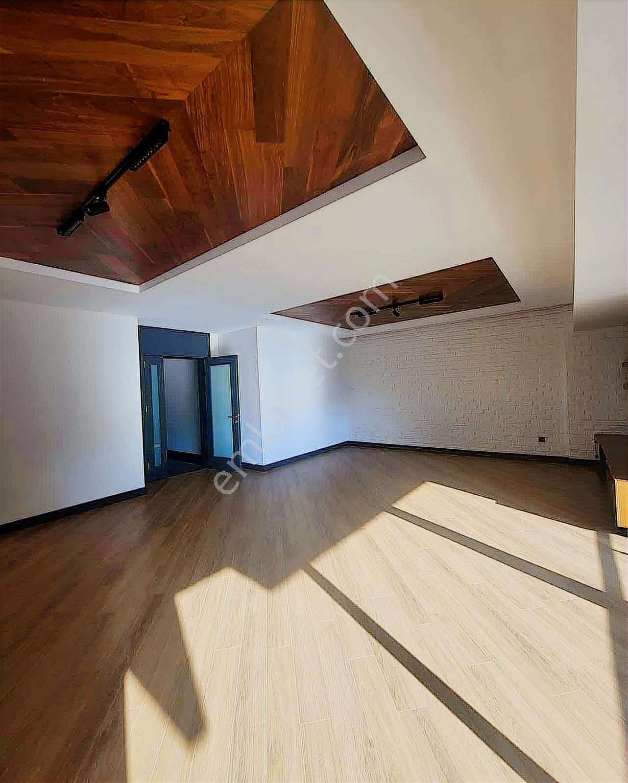 Antalya Gençlik Mahallesinde Prestijli Satılık 2+1 Daire - Görsel 12