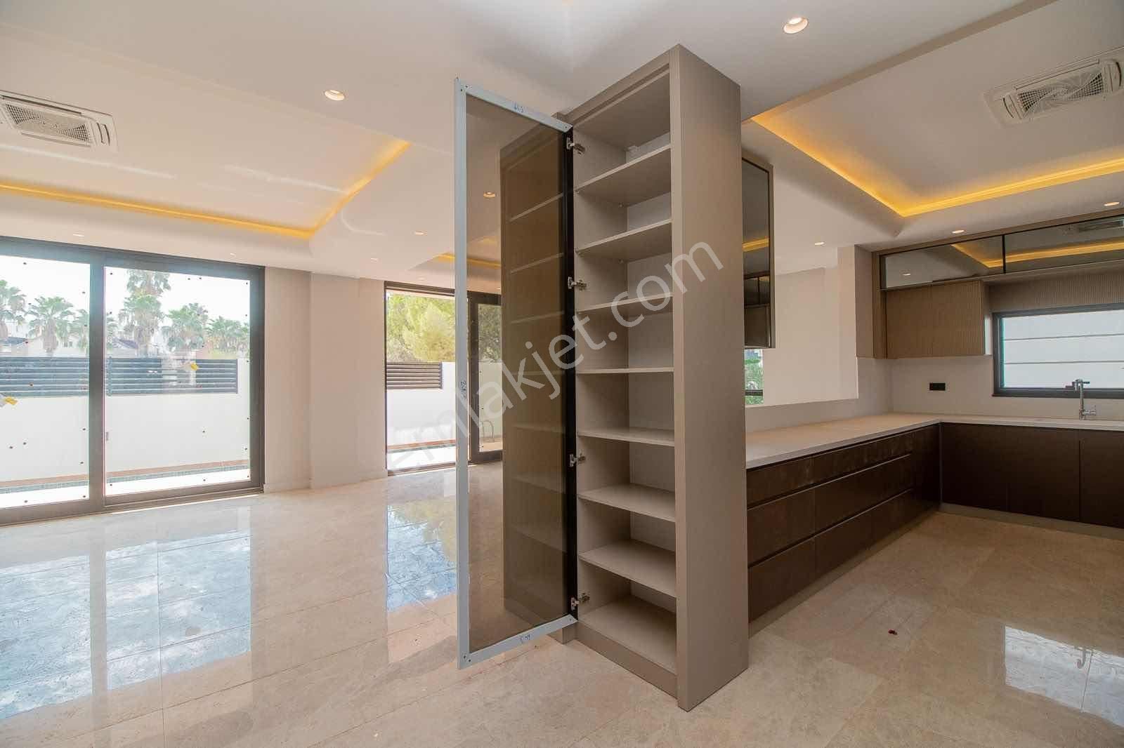 Altıntaşta Müstakil Havuzlu Satılık Ultra Lüks Villa - Görsel 10
