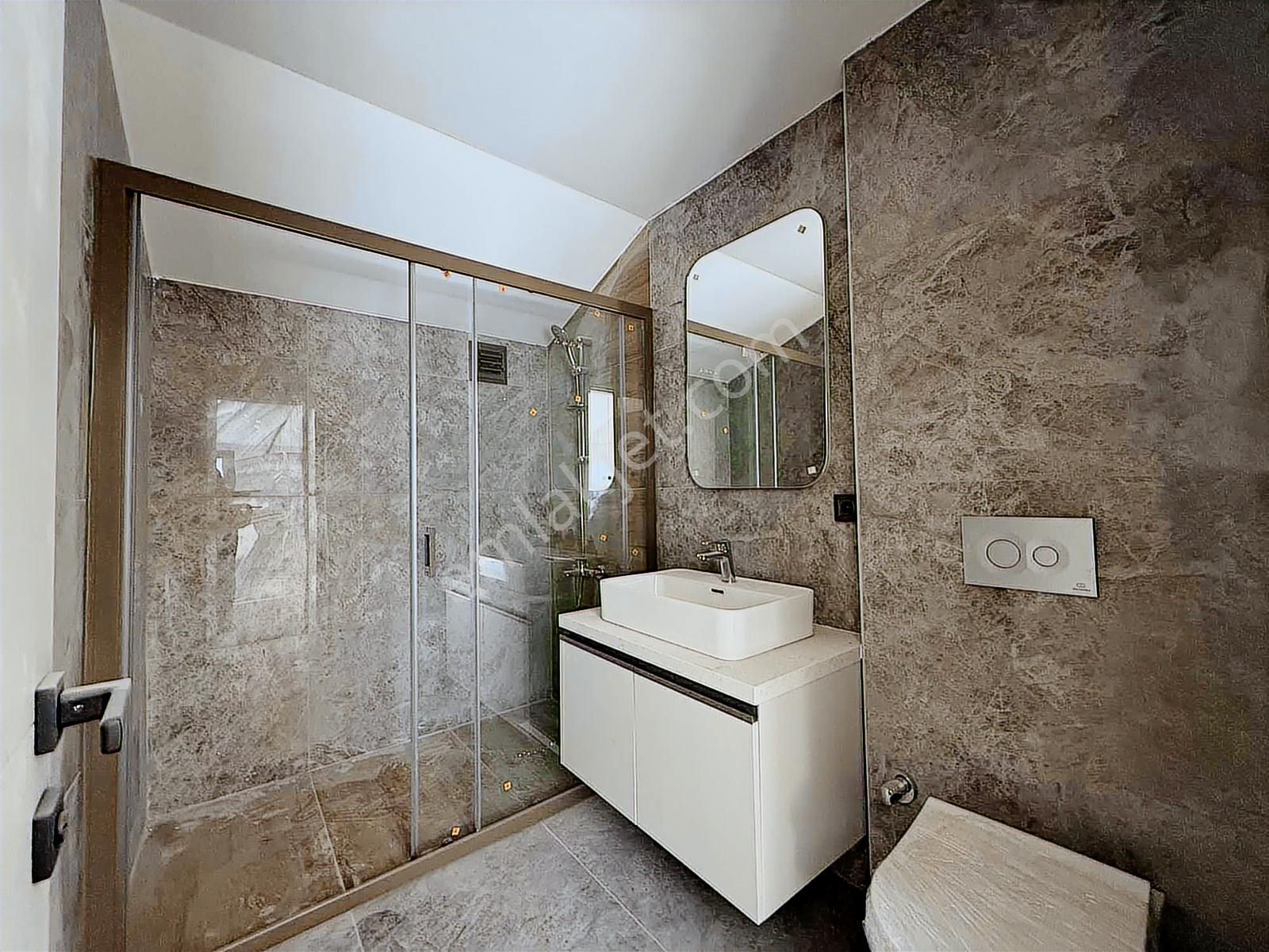 Altıntaşta Müstakil Bahçeli Satılık Villa - Görsel 18