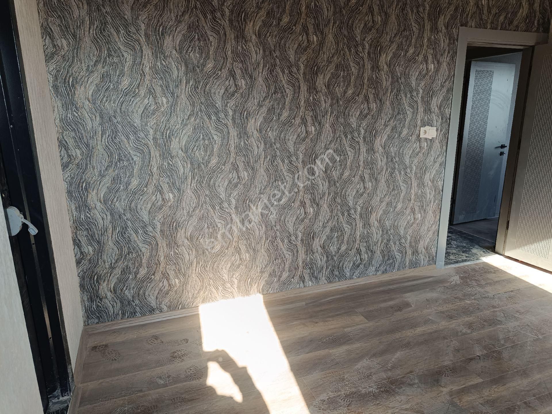 Batıkent'te Satılık Geniş Arakat 2+1 - Görsel 2