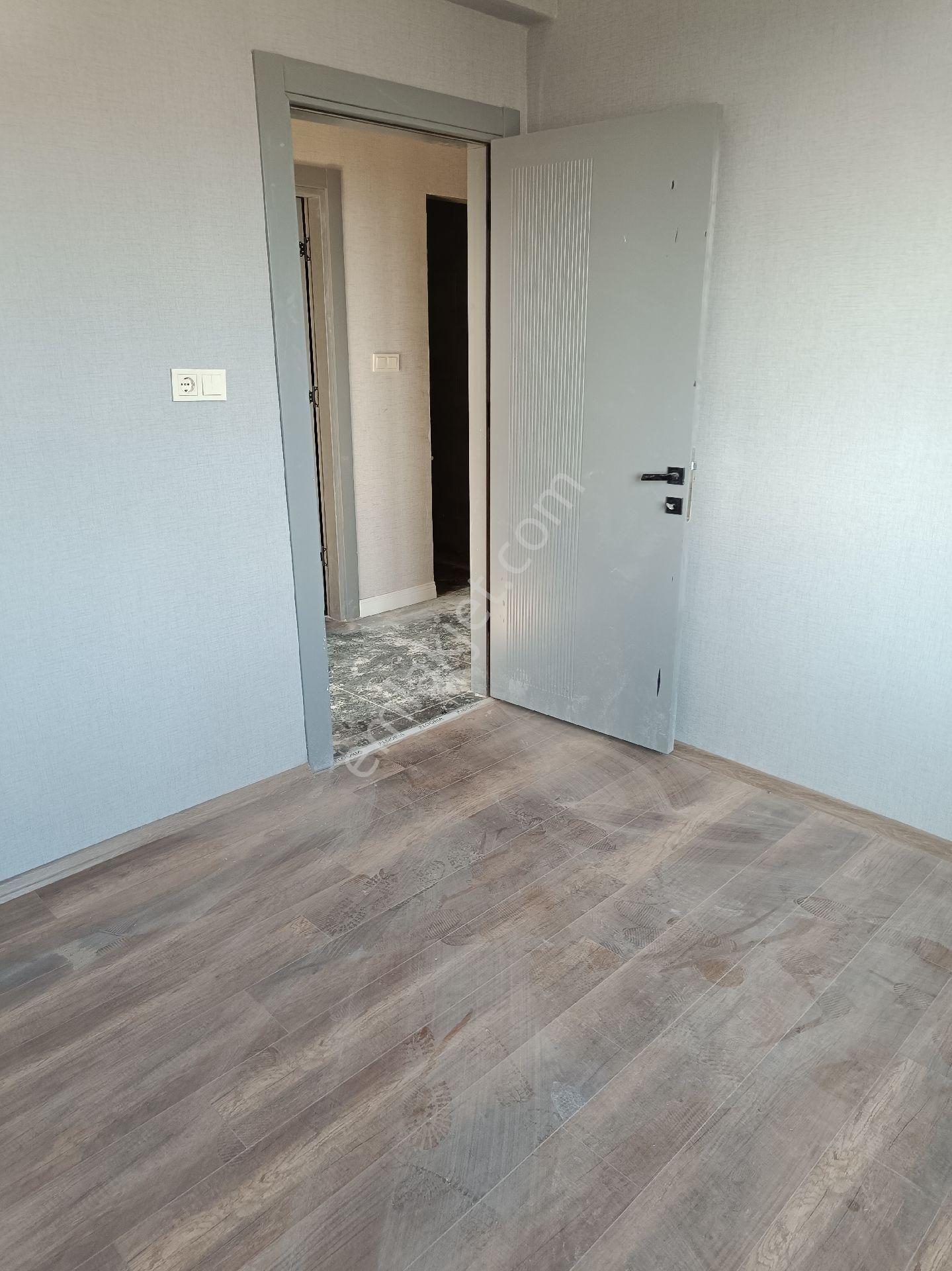 Batıkent'te Satılık Geniş Arakat 2+1 - Görsel 7