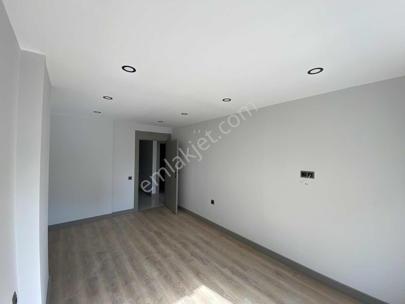 Sinan Mahallesi'nde Sıfır 2+1 Ara Kat Daire Site İçi, Açık/kap - Görsel 13