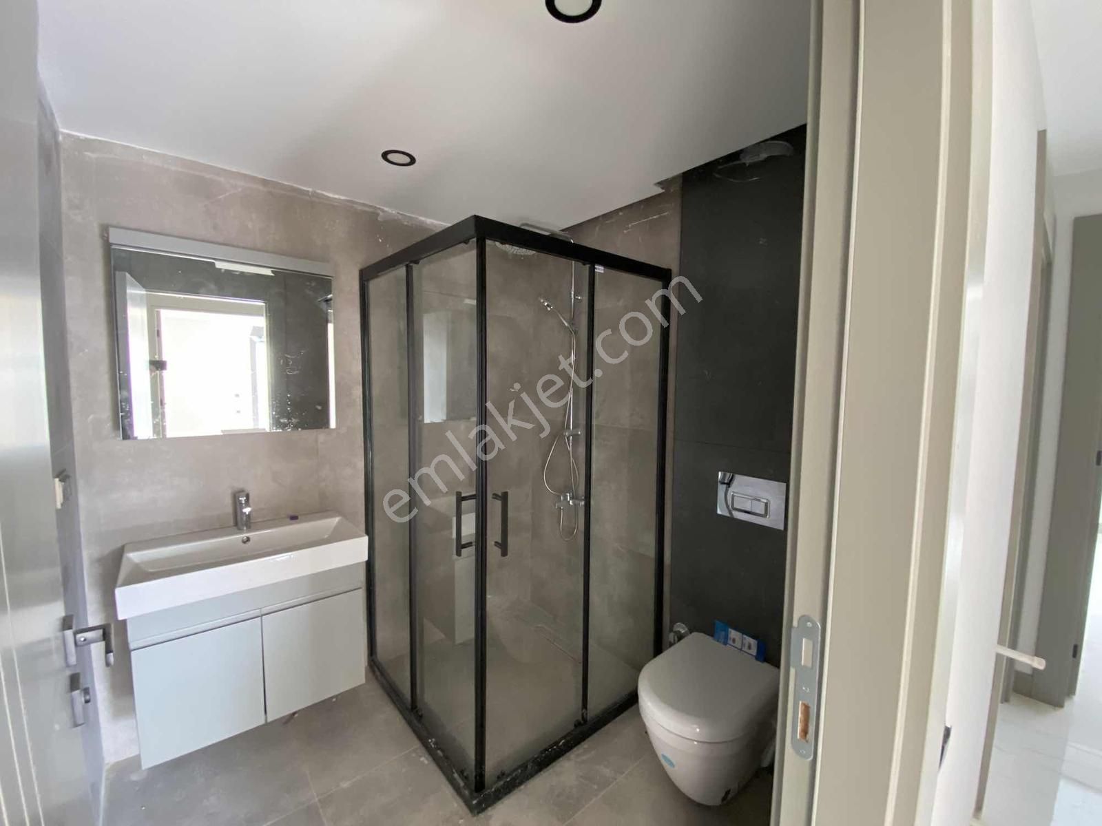 Sinan Mahallesi'nde Sıfır 2+1 Ara Kat Daire Site İçi, Açık/kap - Görsel 2