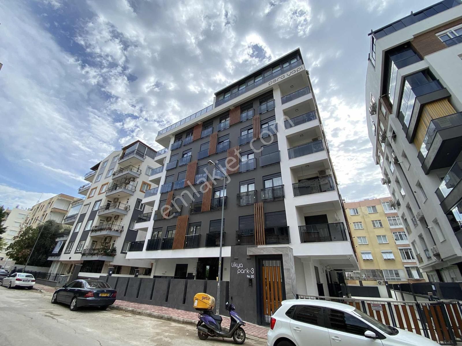 Sinan Mahallesi'nde Sıfır 2+1 Ara Kat Daire Site İçi, Açık/kap