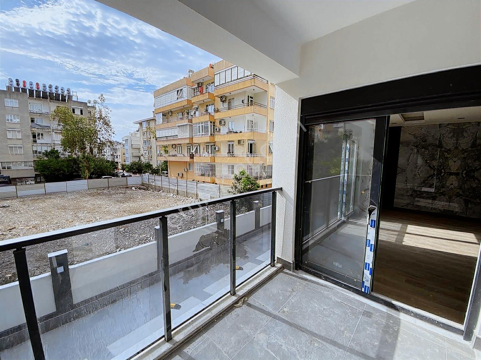 Sinan Mahallesi'nde Sıfır 2+1 Ara Kat Daire Site İçi, Açık/kap - Görsel 20