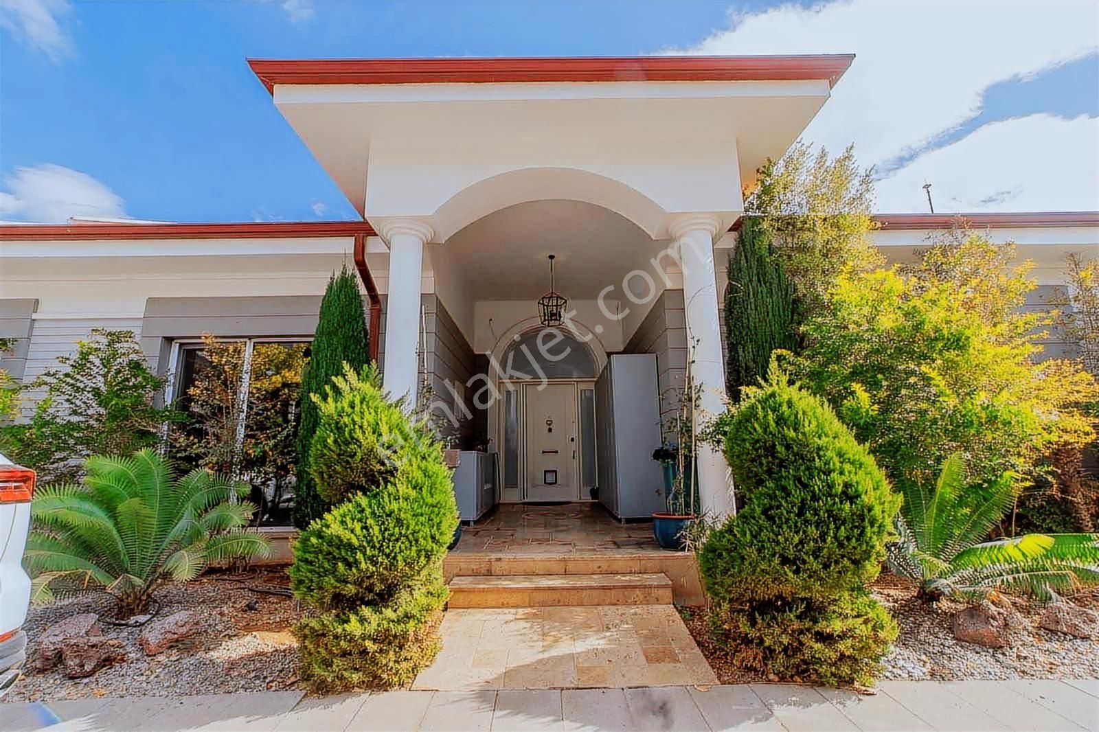 Döşemealtı Panorama Villalarında Satılık Müstakil Havuzlu Villa - Görsel 5