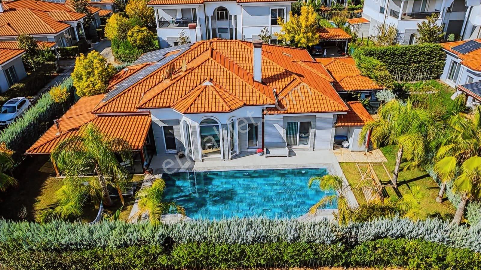 Döşemealtı Panorama Villalarında Satılık Müstakil Havuzlu Villa - Görsel 14