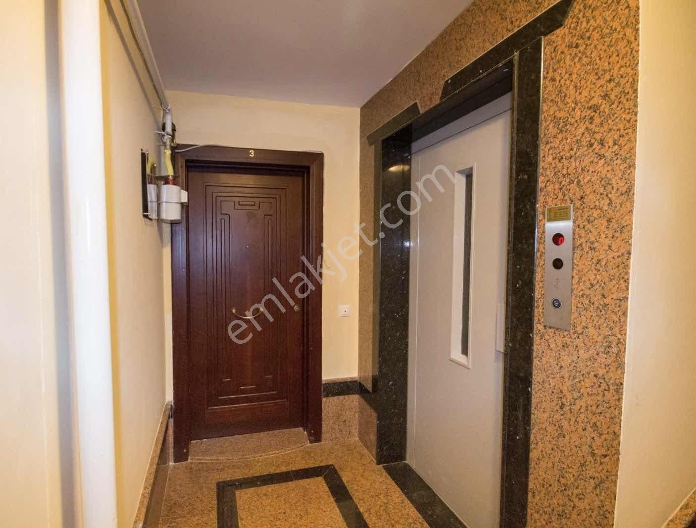 Eski Lara Parselinde İçi Full Yapılı Deniz Manzaralı 3+1 - Görsel 4