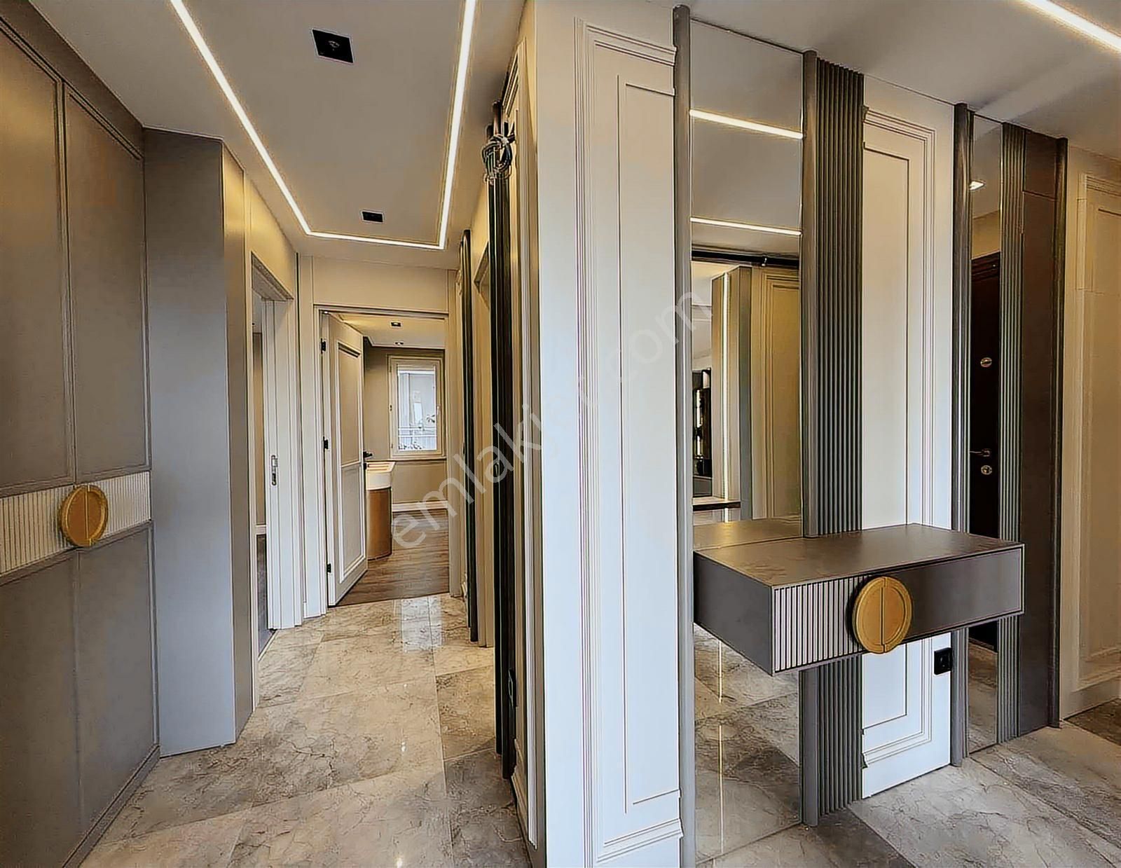 Eski Lara Parselinde İçi Full Yapılı Deniz Manzaralı 3+1 - Görsel 13