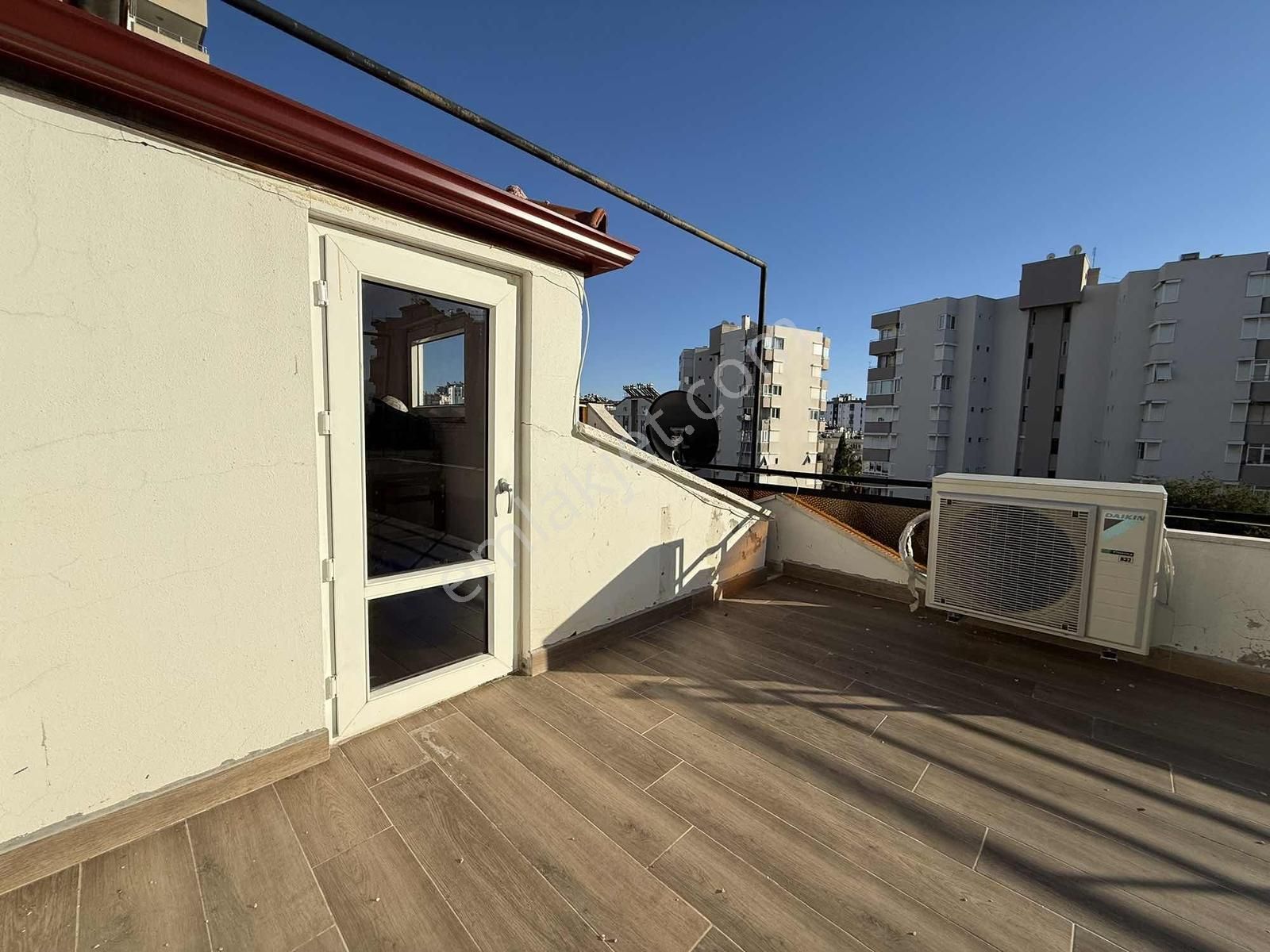 Yeşilbahçede Kiralık 4+1 Full Eşyalı Daire - Görsel 26