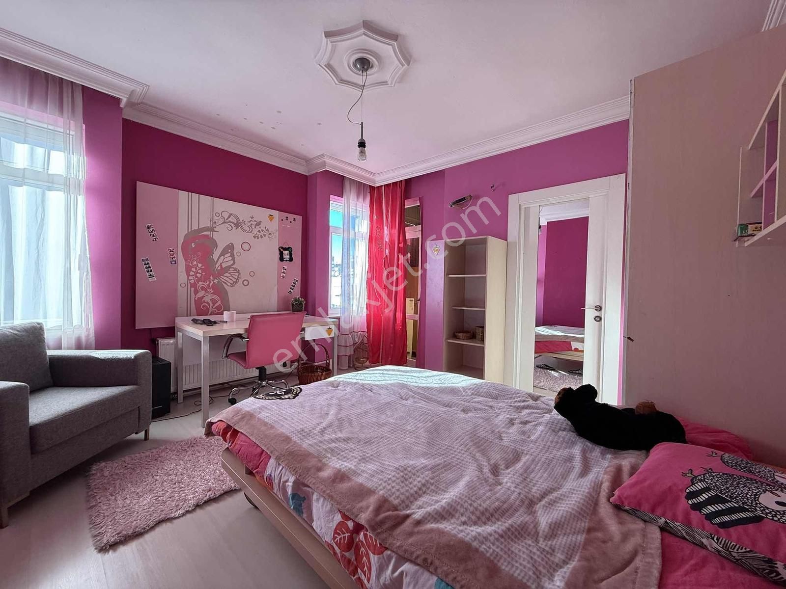 Yeşilbahçede Kiralık 4+1 Full Eşyalı Daire - Görsel 7