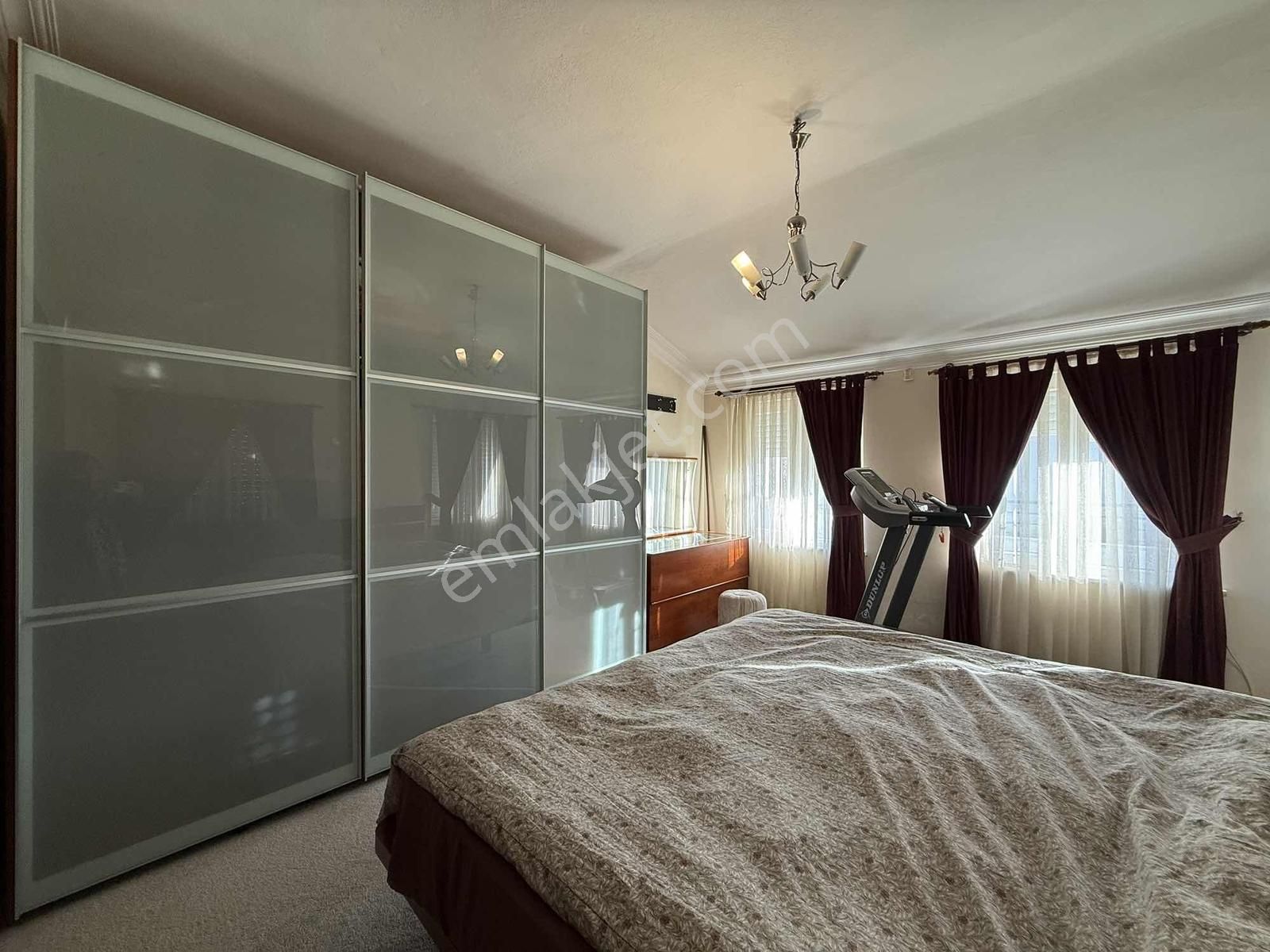 Yeşilbahçede Kiralık 4+1 Full Eşyalı Daire - Görsel 29