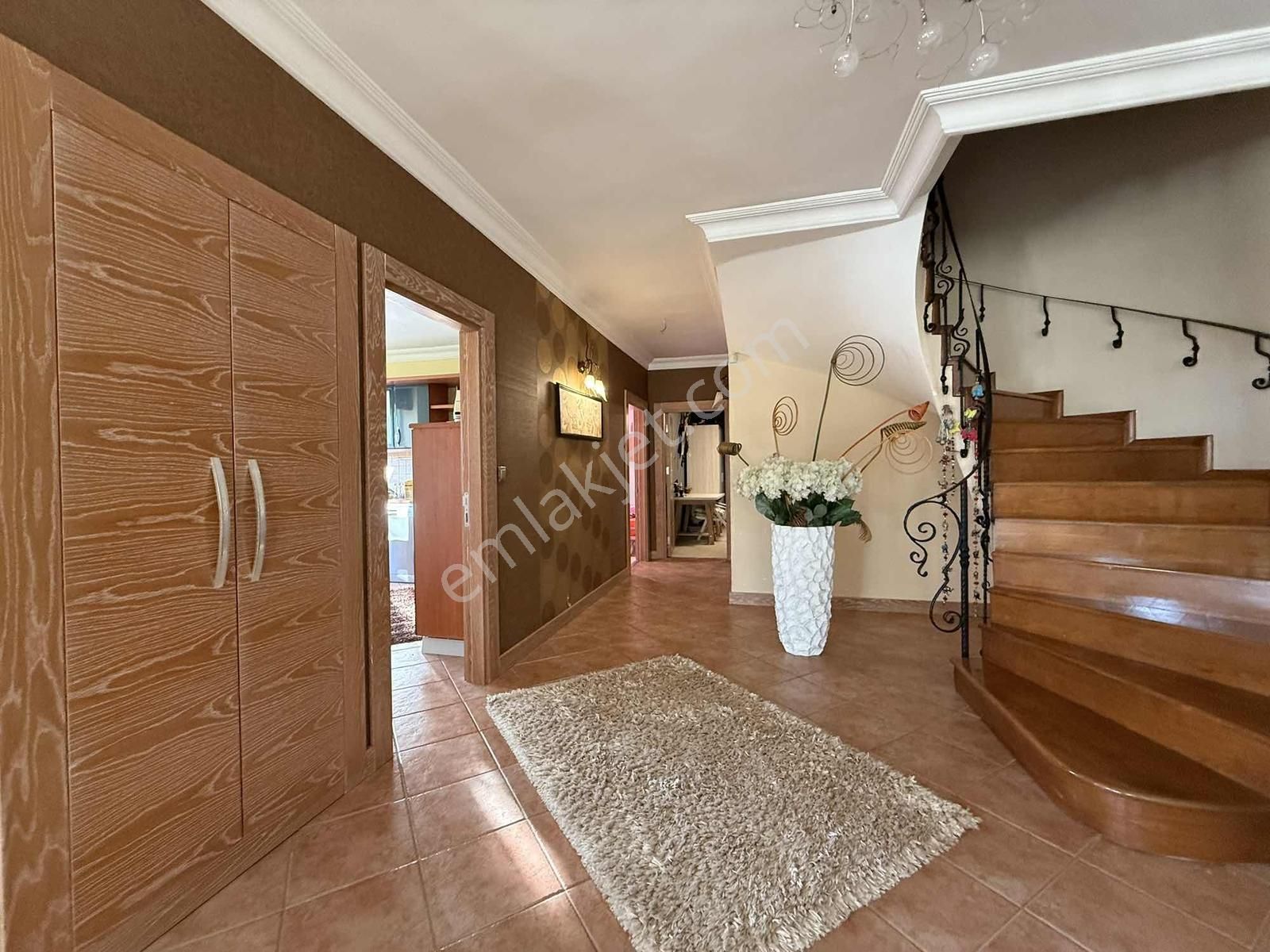 Yeşilbahçede Kiralık 4+1 Full Eşyalı Daire - Görsel 22