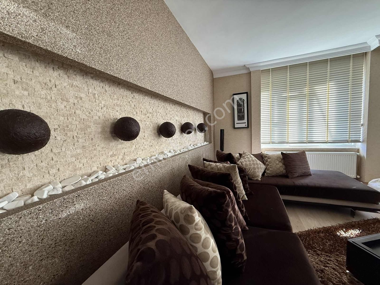 Yeşilbahçede Kiralık 4+1 Full Eşyalı Daire - Görsel 8