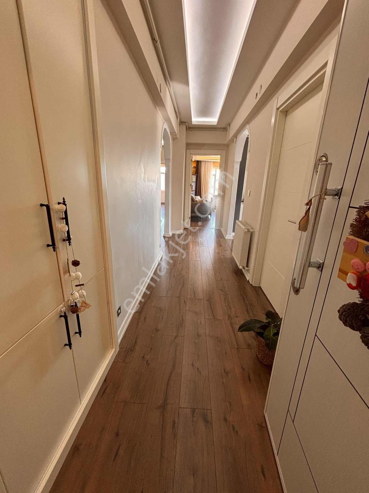 Fener'de Cadde Üstünde Bakımlı Binada Doğalgazlı Kiralık Daire - Görsel 19