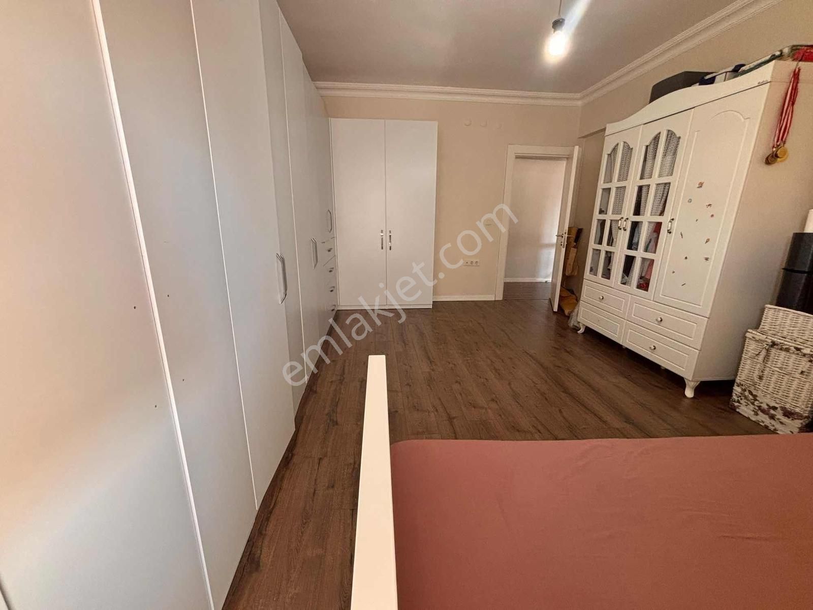 Fener'de Cadde Üstünde Bakımlı Binada Doğalgazlı Kiralık Daire - Görsel 28