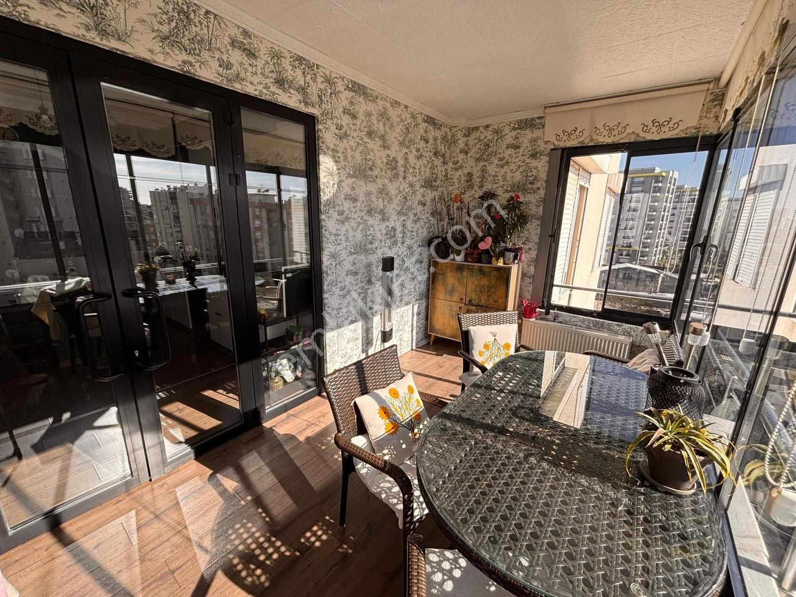 Fener'de Cadde Üstünde Bakımlı Binada Doğalgazlı Kiralık Daire - Görsel 5