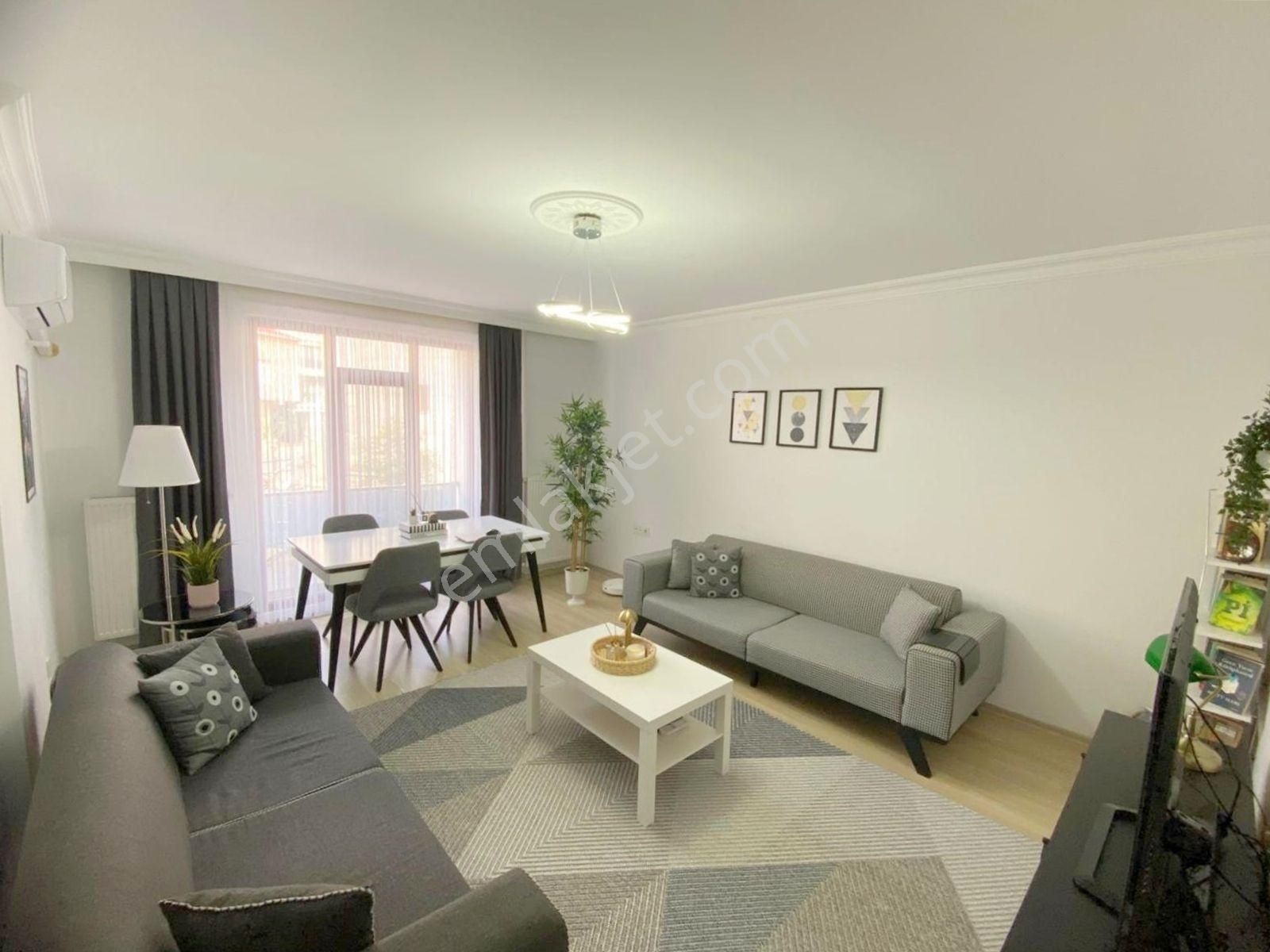 Mertcan'dan Şeyhli Mah. Caddeye Yürüme Mesafeli 2+1 Fırsat Daire