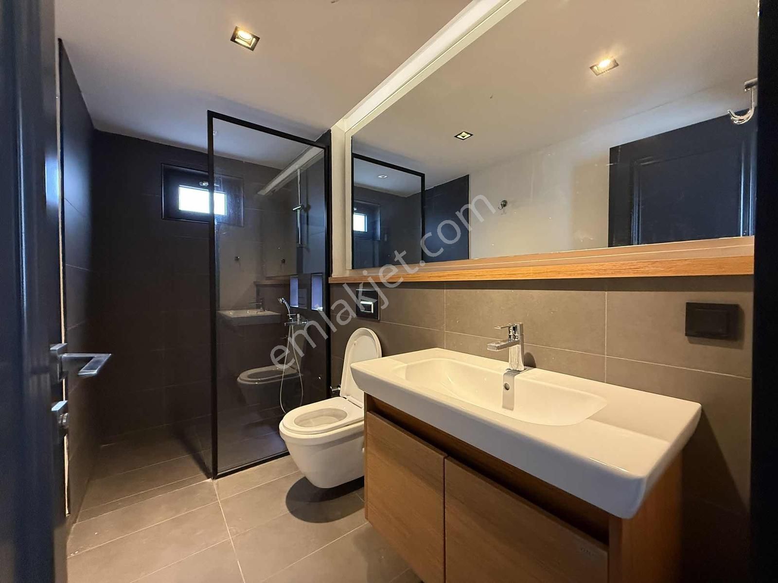 Eski Lara Yolunda Yeni Nesil Binada Kiralık 3+1 Daire - Görsel 12