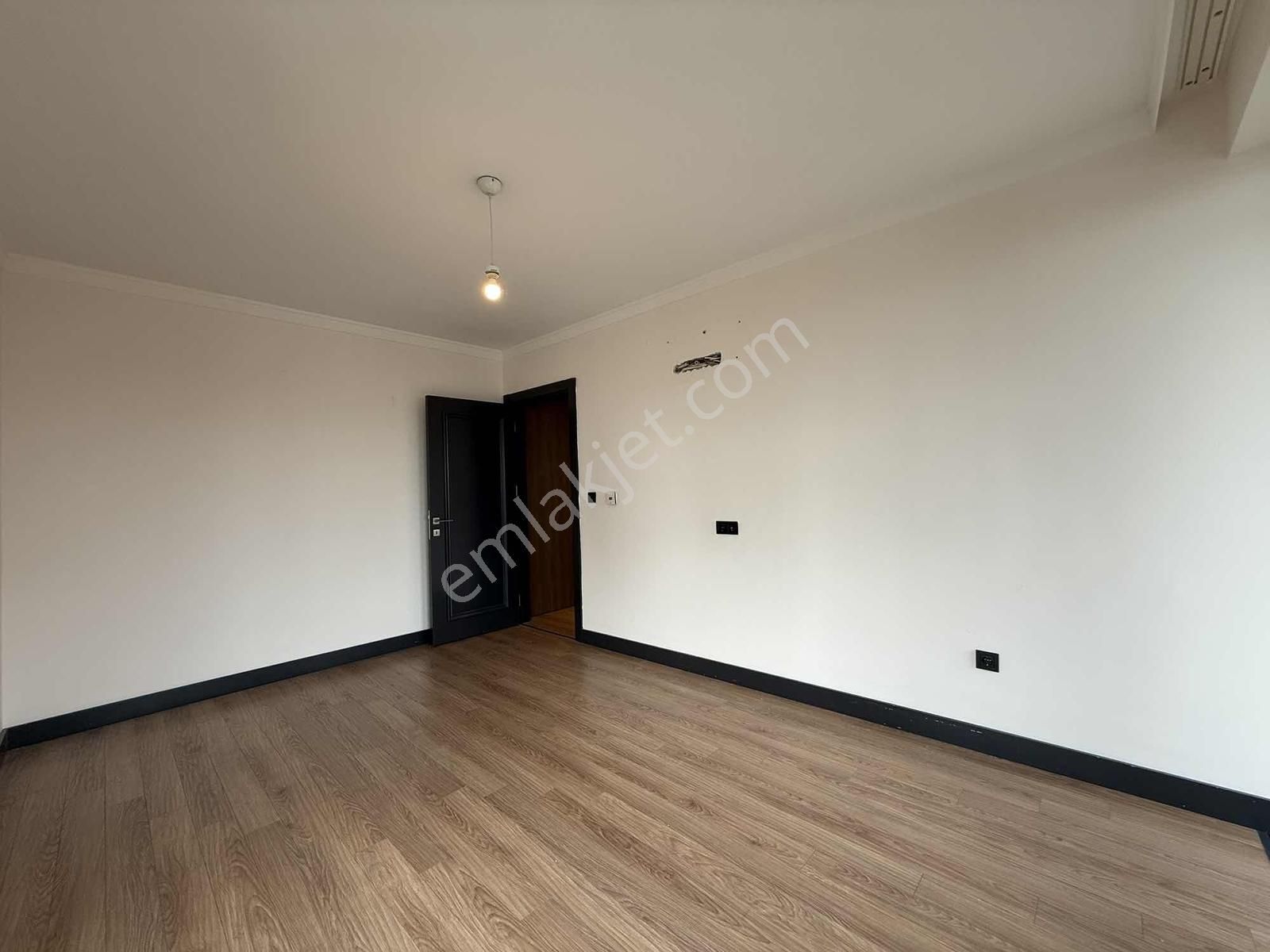 Eski Lara Yolunda Yeni Nesil Binada Kiralık 3+1 Daire - Görsel 3