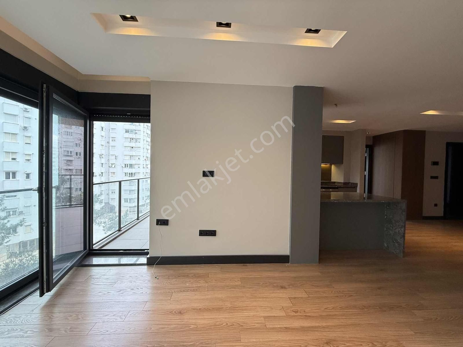 Eski Lara Yolunda Yeni Nesil Binada Kiralık 3+1 Daire - Görsel 9