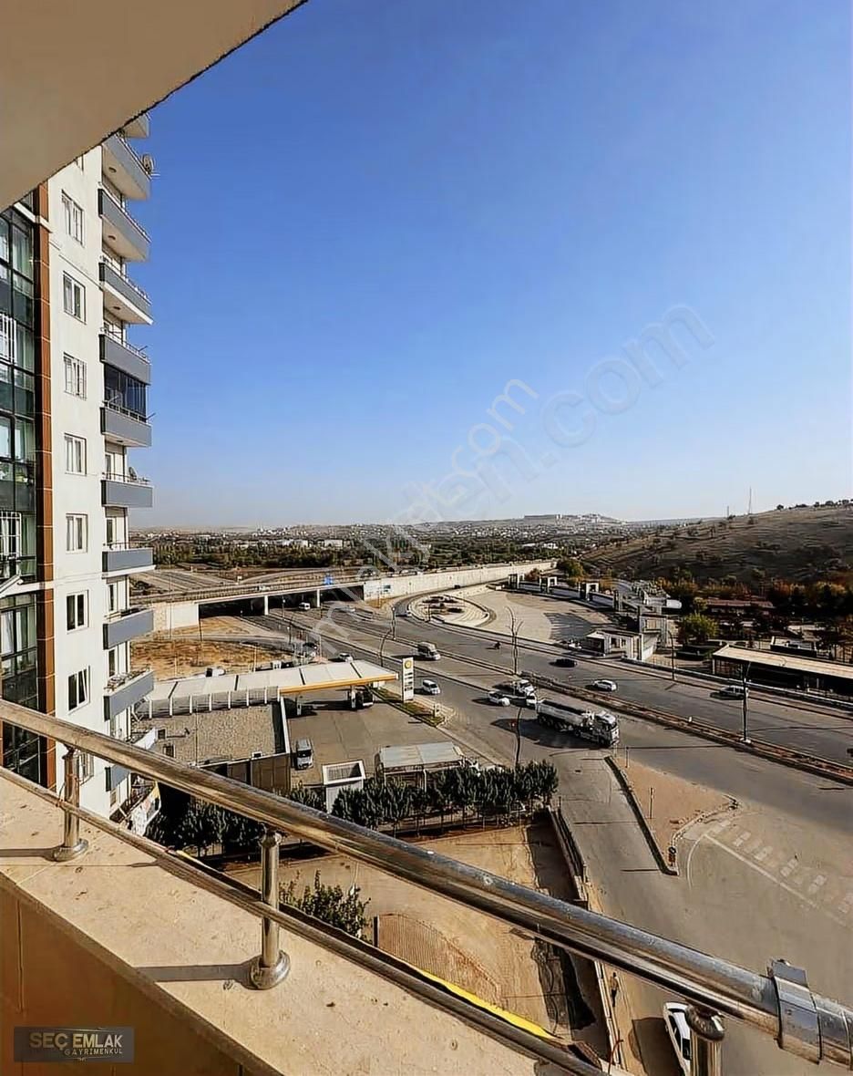 Seç Emlak'tan Yeşilvadi Konutlarında Ara Kat Geniş 2+1 Daıre - Görsel 4
