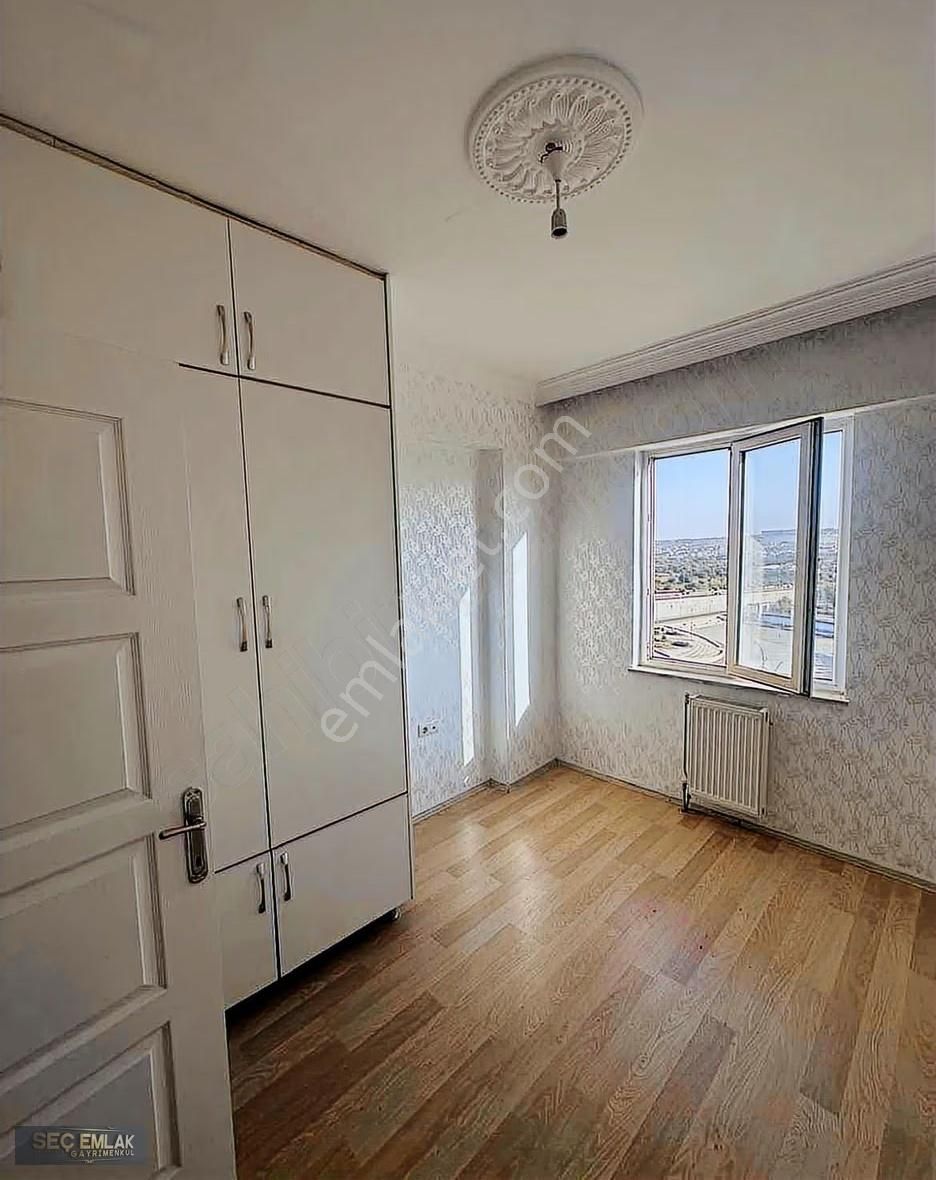 Seç Emlak'tan Yeşilvadi Konutlarında Ara Kat Geniş 2+1 Daıre - Görsel 5