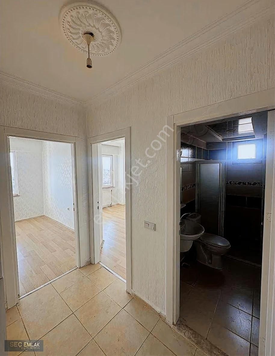 Seç Emlak'tan Yeşilvadi Konutlarında Ara Kat Geniş 2+1 Daıre - Görsel 9