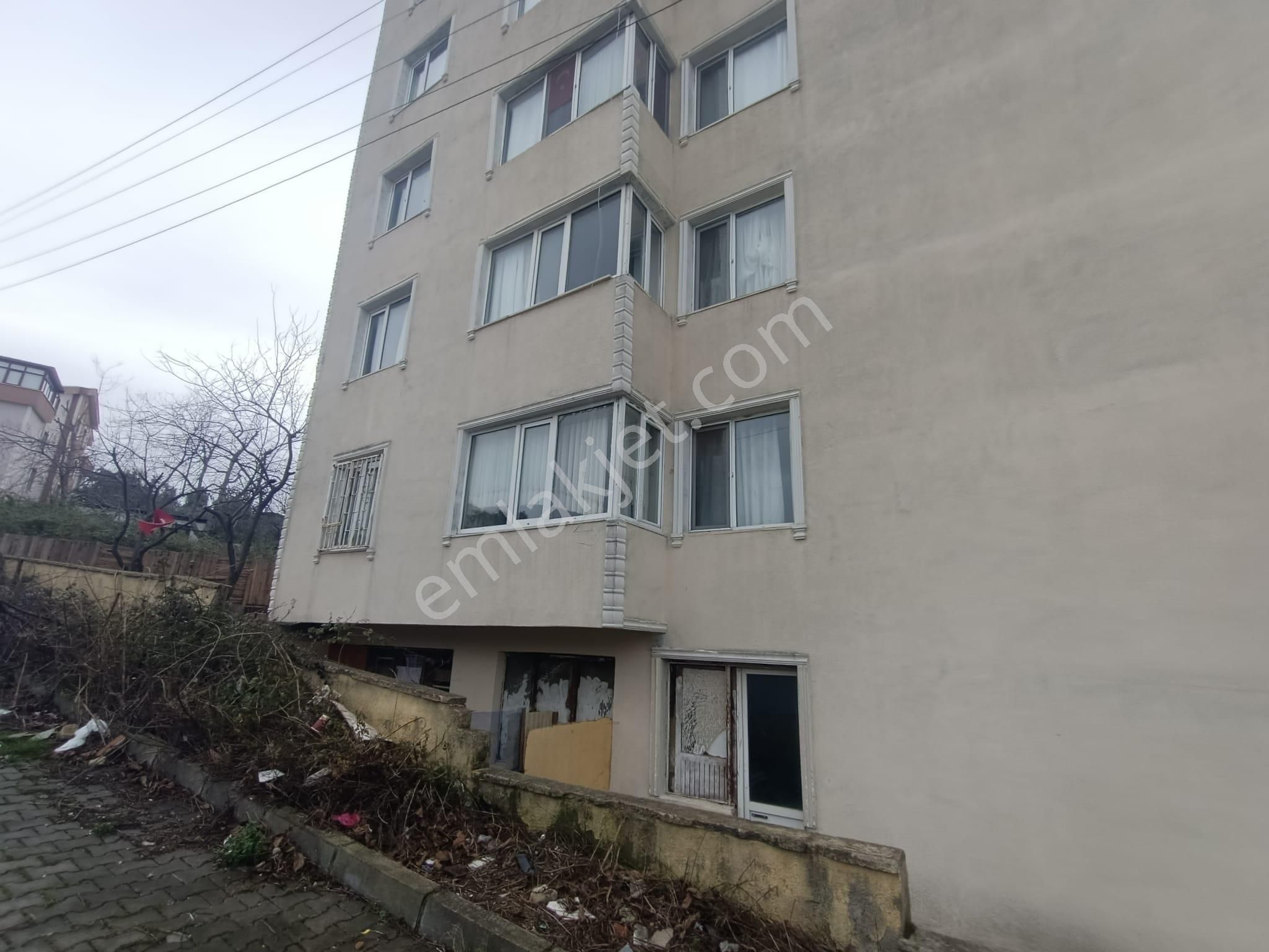 Yasemin Emlaktan Çınarcık Çamlık Mah. 1 Kat 2+1 Daire Satılık - Görsel 8