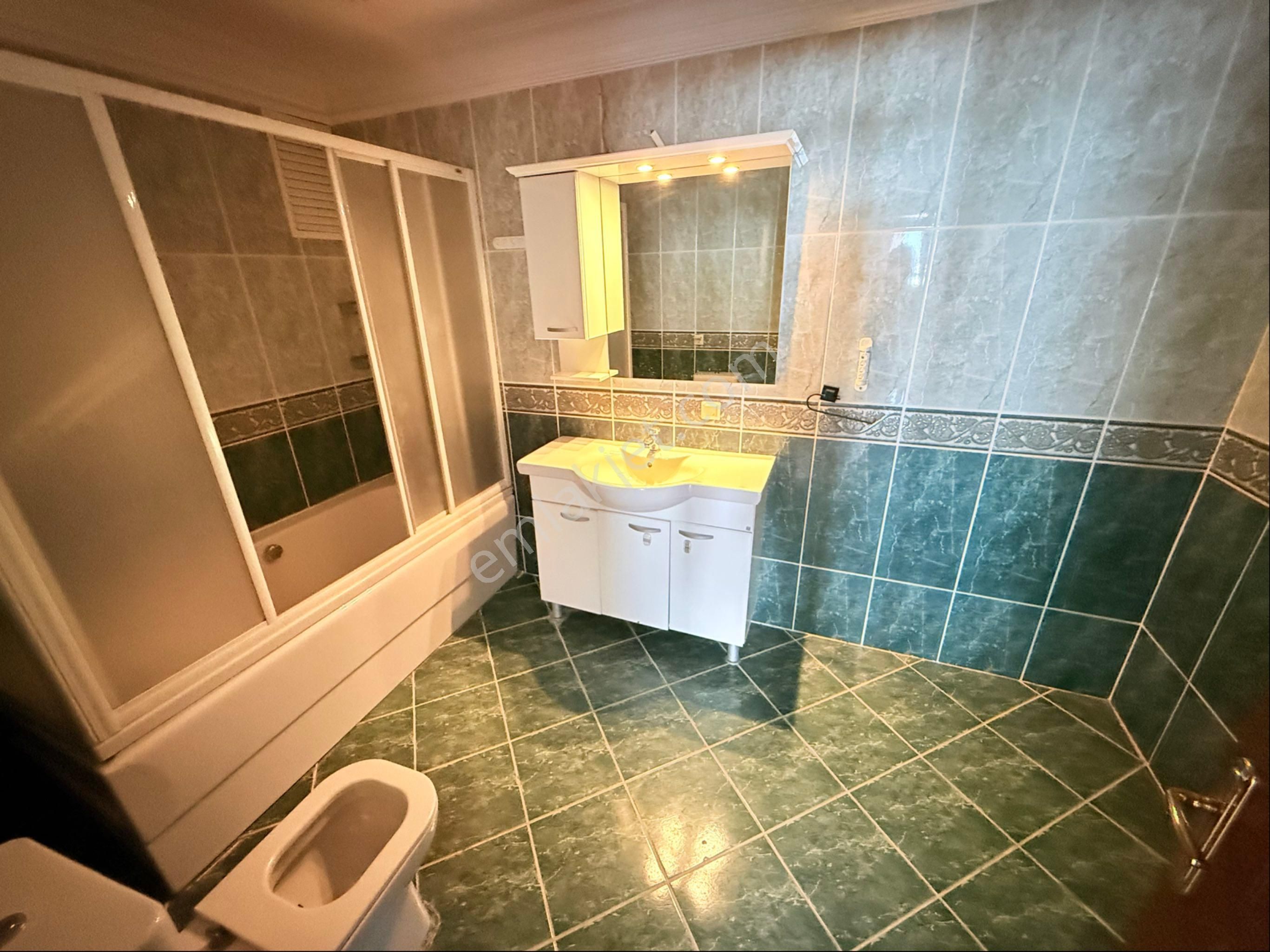 Çankaya Birlik Yaşam Hastenesi Yakını 411.sk Da 4+1 Asansör Garajlı Kiralık Daire - Görsel 12