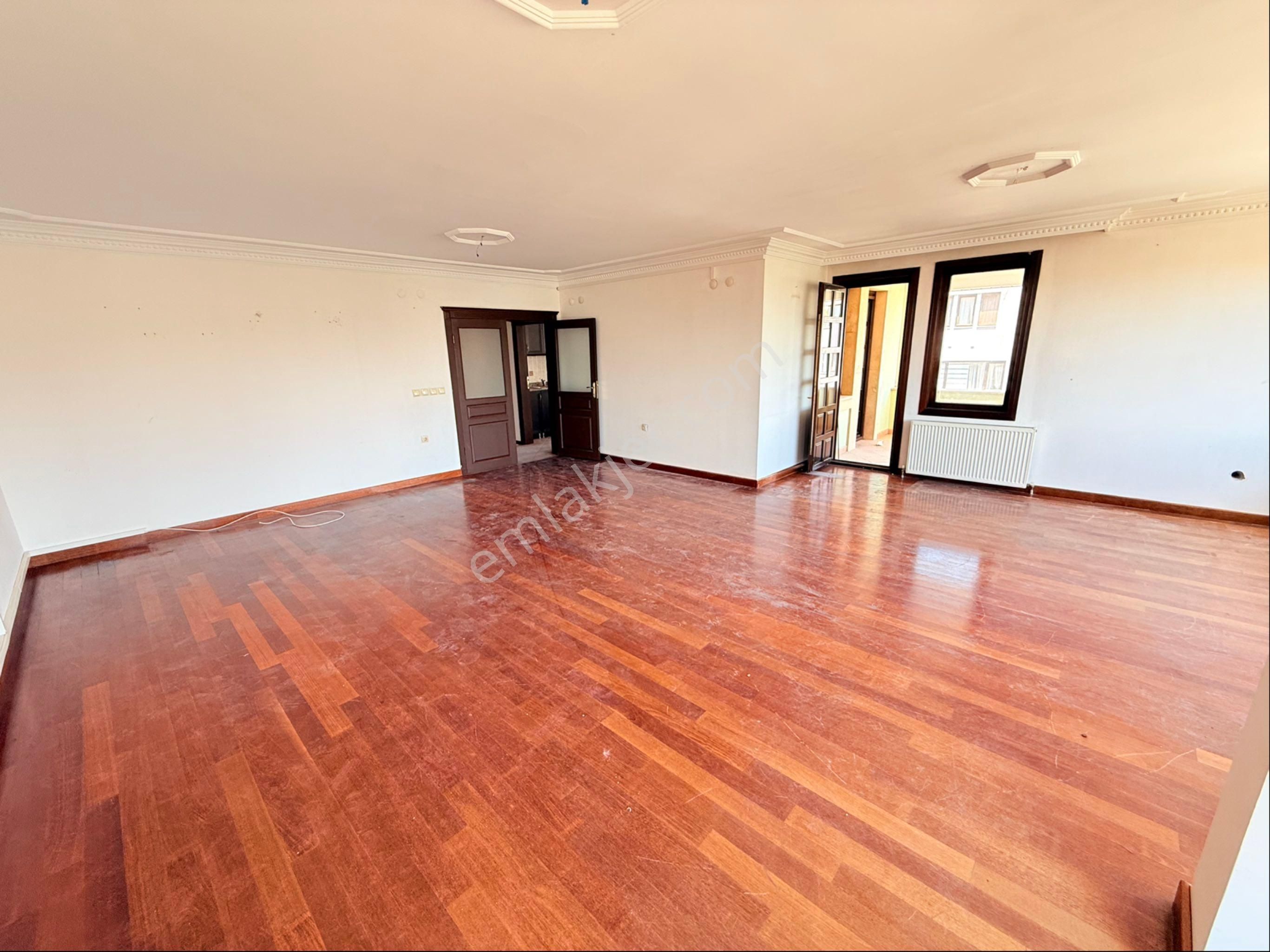 Çankaya Birlik Yaşam Hastenesi Yakını 411.sk Da 4+1 Asansör Garajlı Kiralık Daire - Görsel 2