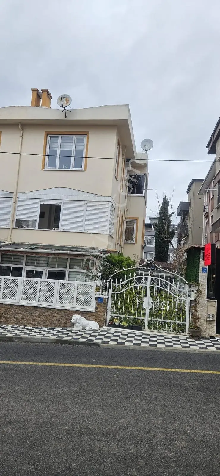 Mefeyapıdan Değirmenaltında Satılık Muhteşem Konumda Müstakil Ev - Görsel 3