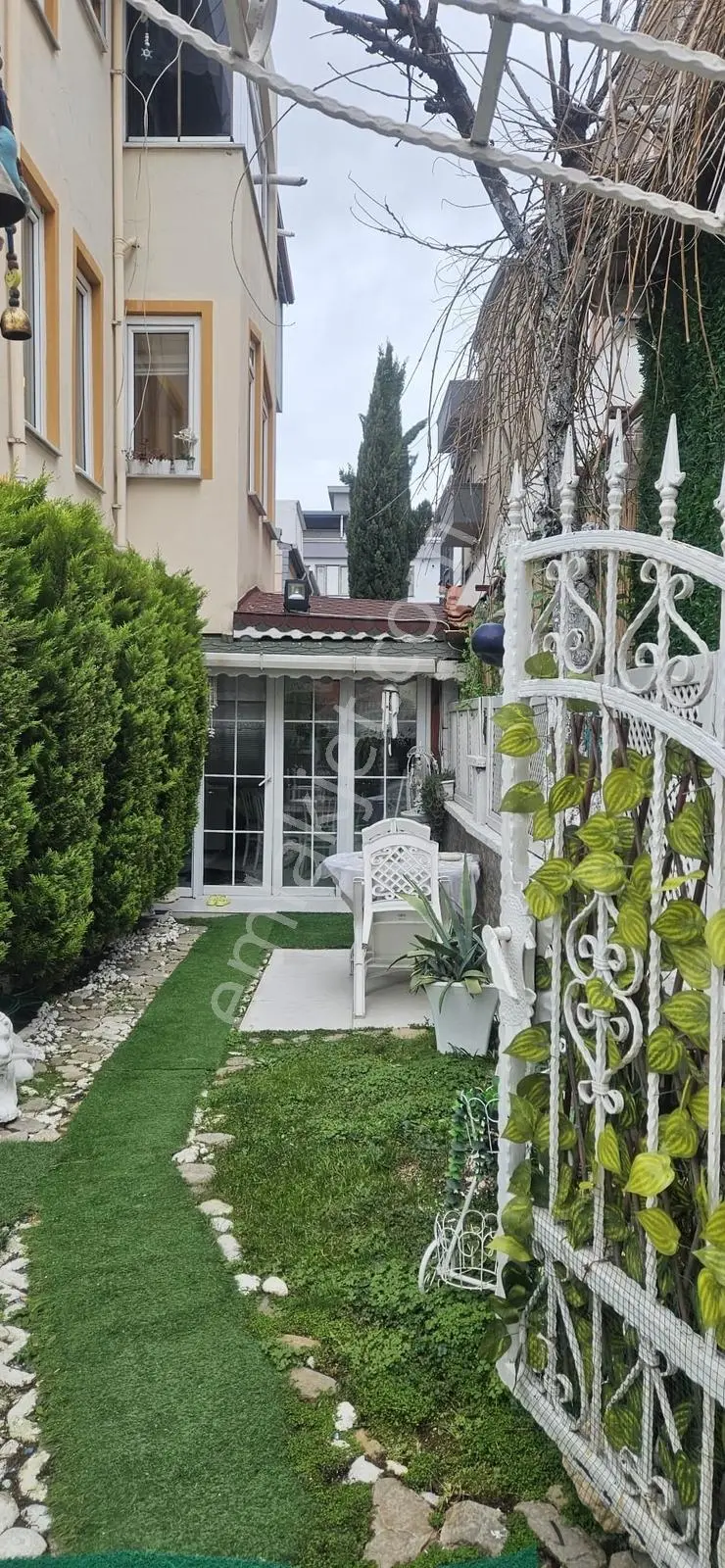 Mefeyapıdan Değirmenaltında Satılık Muhteşem Konumda Müstakil Ev