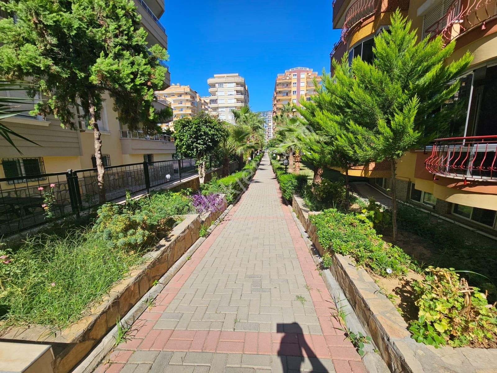 Denize Sıfır Satılık Site İçi 2+1 - Görsel 15