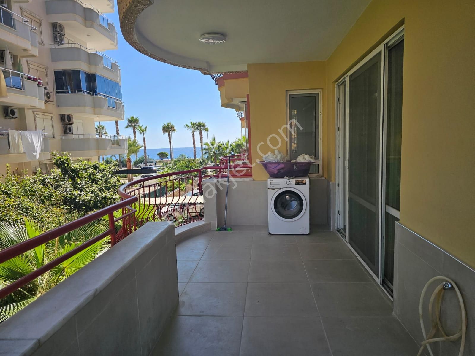 Denize Sıfır Satılık Site İçi 2+1 - Görsel 23