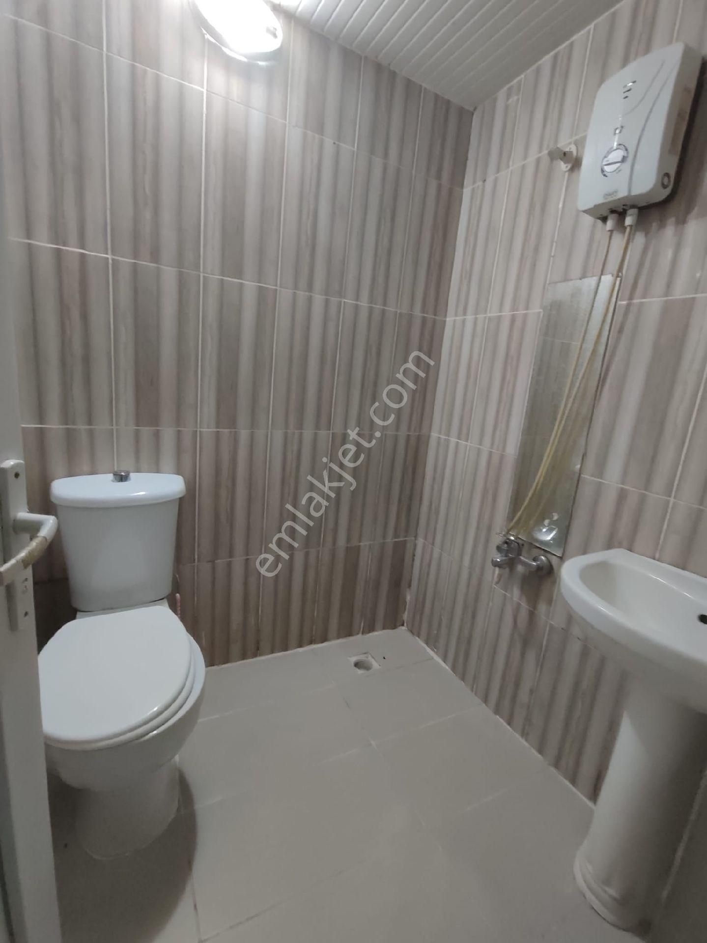 Beyaz Evler Mahallesi Eşyalı Daire 1+0 - Görsel 4