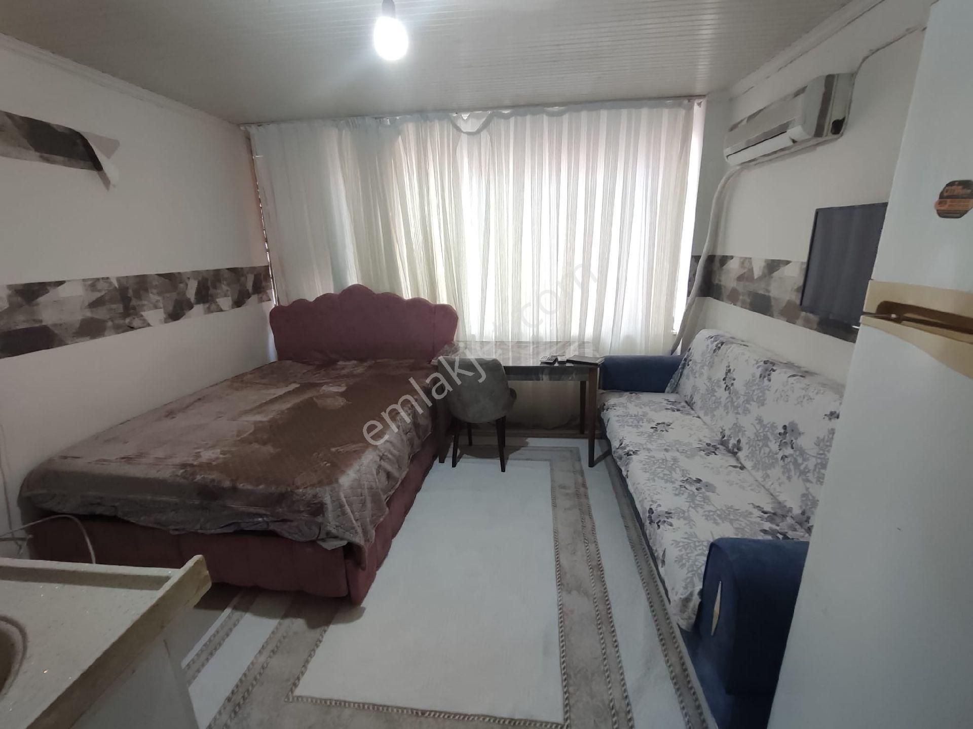 Beyaz Evler Mahallesi Eşyalı Daire 1+0 - Görsel 2