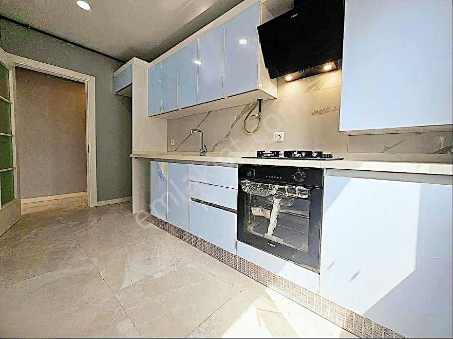 Merkezi Konumda Eb. Banyolu Açık Balkonlu 90 M2 Net 3+1 Daire - Görsel 5