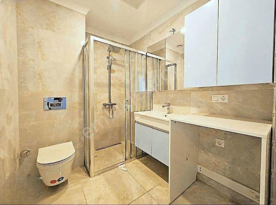 Merkezi Konumda Eb. Banyolu Açık Balkonlu 90 M2 Net 3+1 Daire - Görsel 12