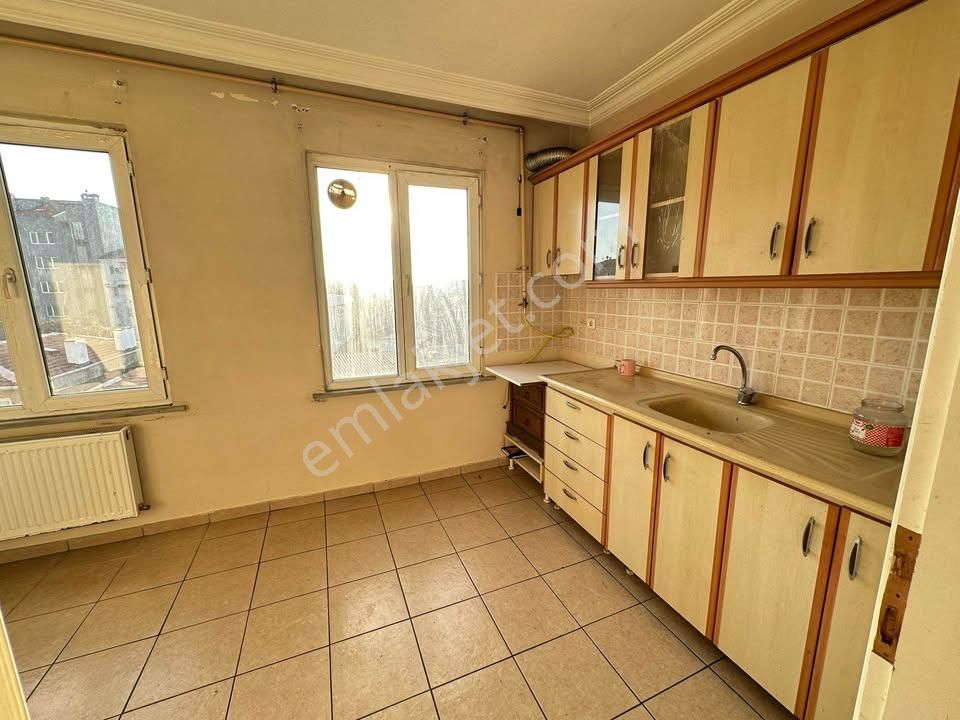 Arslanbeyden Tekirdağ Çorlu Mevkiinde Acil Satılık Daire Fırsatı!!!!!