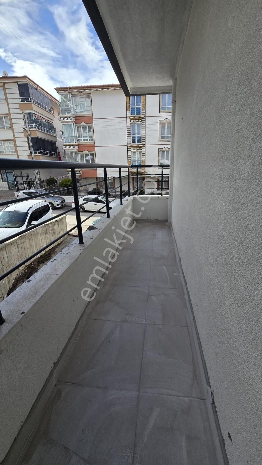 3+1 Kat 1 Ön 3 Cephe 2 Banyo 1.5 Ay'a Teslim - Görsel 11